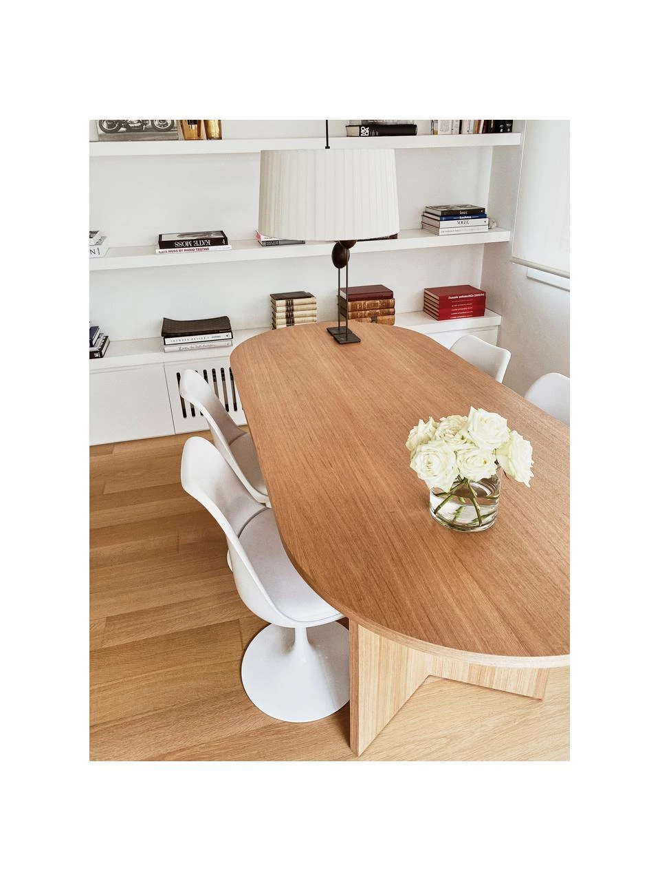 Westwing Collection Ovaler Esstisch Toni in hellbraun, 200 x 90 cm, B 200 x T 90 cm 4 Westwing Collection Ovaler Esstisch Toni in hellbraun, 200 x 90 cm, B 200 x T 90 cm – Bild 2